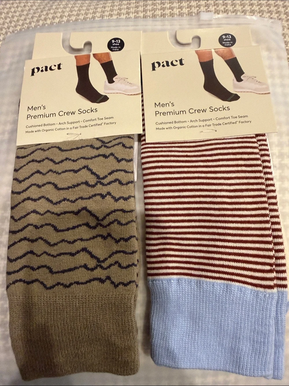 Pact Men's Crew Socks —Olive Wave & Red Stripe with Light Blue Cuff (2-Pack)